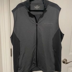 Vineyard Vines vest…mens XXlarge….Brand new, with tags!!!